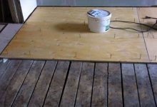 Фото - Как выровнять деревянный пол, не срывая доски